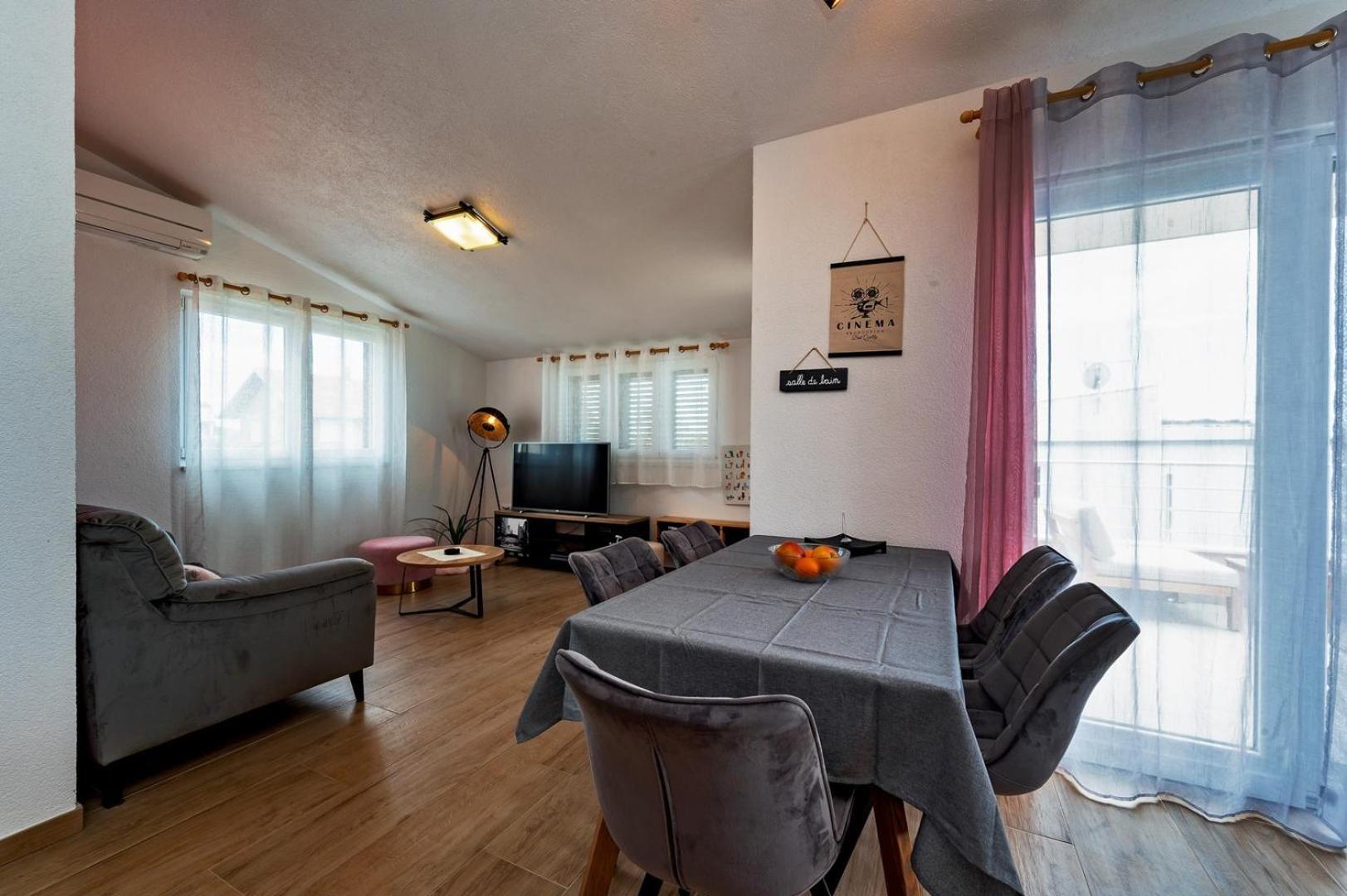 Sea Flower Beachfront Villa 塞维德 外观 照片