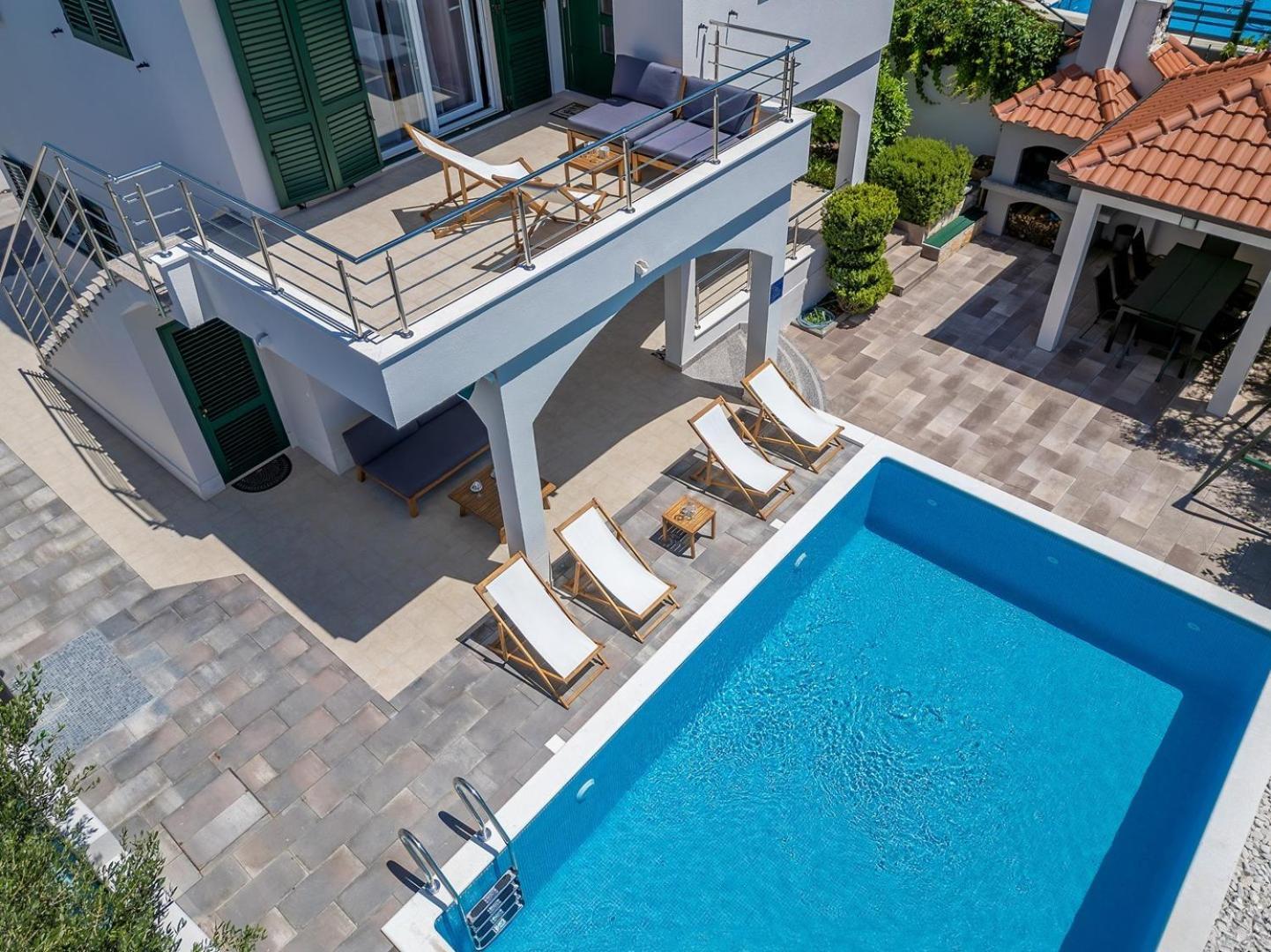 Sea Flower Beachfront Villa 塞维德 外观 照片